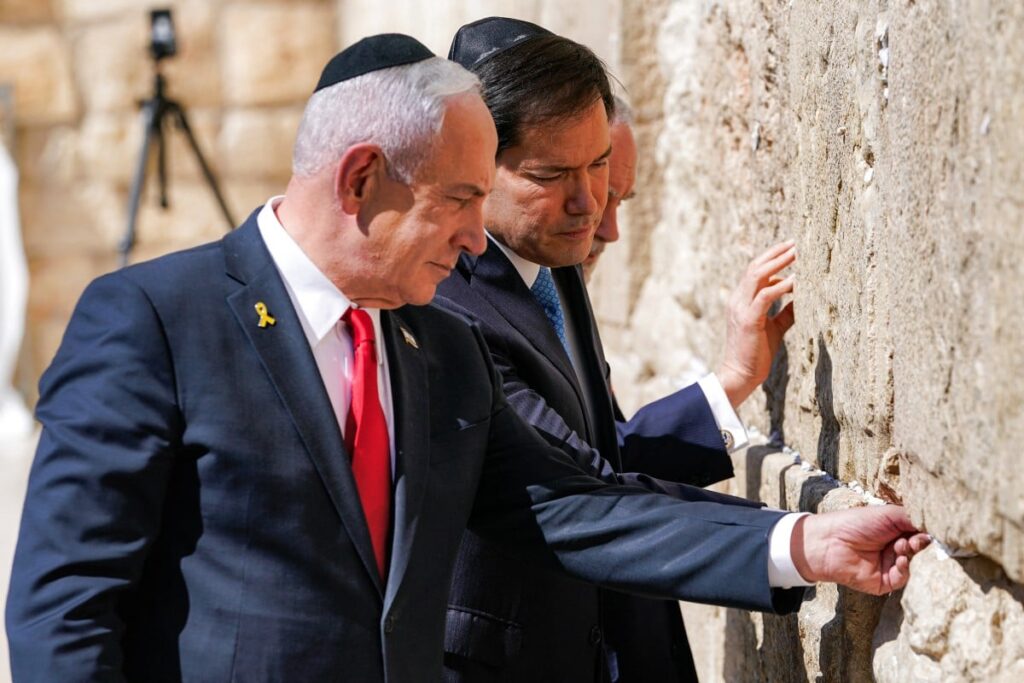 Marco Rubio visita Muro das Lamentações com Benjamin Netanyahu em meio a crise diplomática
