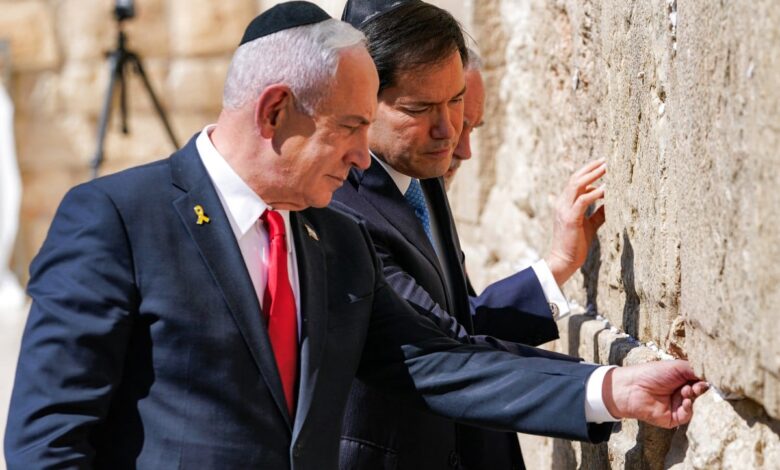 Marco Rubio visita Muro das Lamentações com Benjamin Netanyahu em meio a crise diplomática