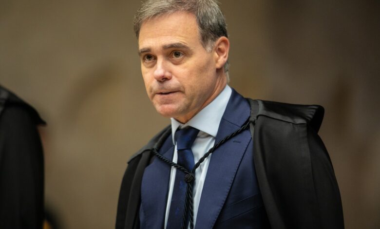 Mendonça diz que presença de 'Careca do INSS' em CPI é opcional, e presidente de comissão diz que vai recorrer