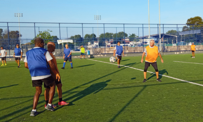 Atletas da Serra disputam amistoso de Walking Football em SP
