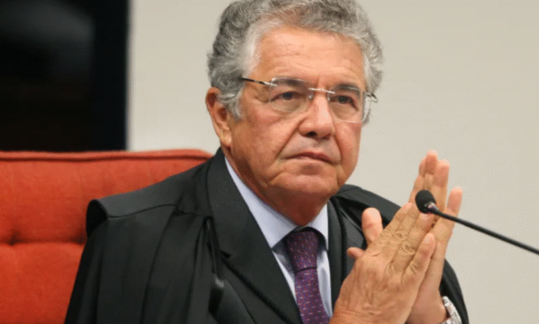 Ex-ministro do STF diz que anistia é ato "soberano do Congresso" e "virada de página"