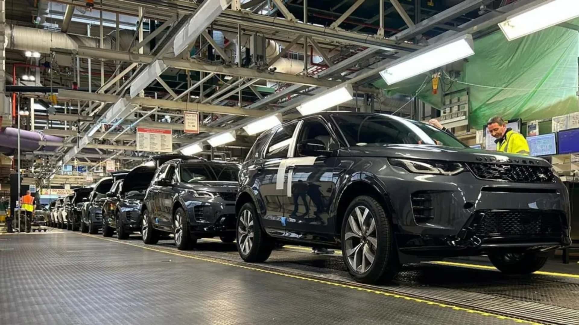 Cibercriminosos paralisam a produção da Jaguar Land Rover