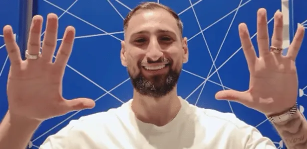 Guardiola promete adaptar City às qualidades de Donnarumma