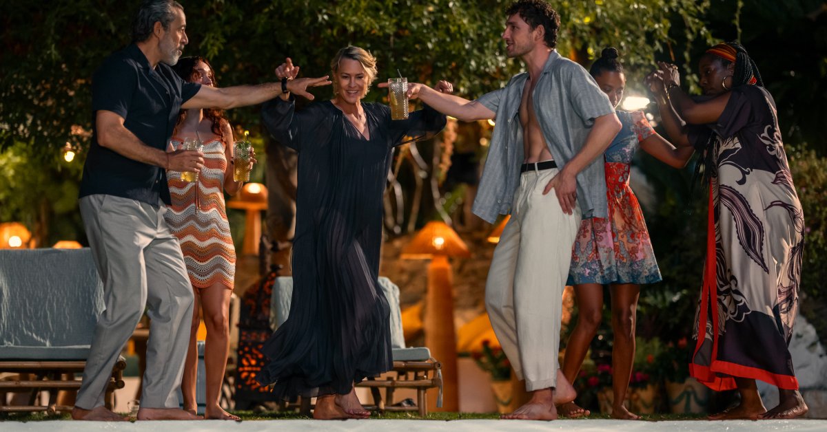 Breaking Down the Shocking Ending of 'The Girlfriend'