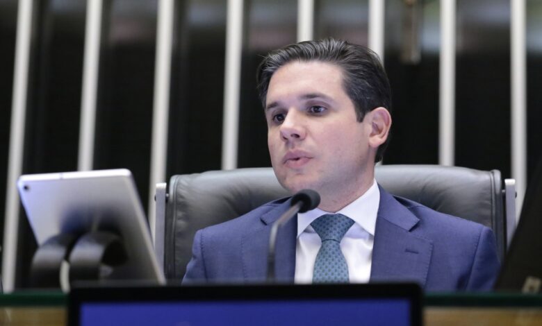 Motta não vê 'traição' em arquivamento da PEC da Blindagem no Senado e diz que ainda vai decidir quando pautar anistia
