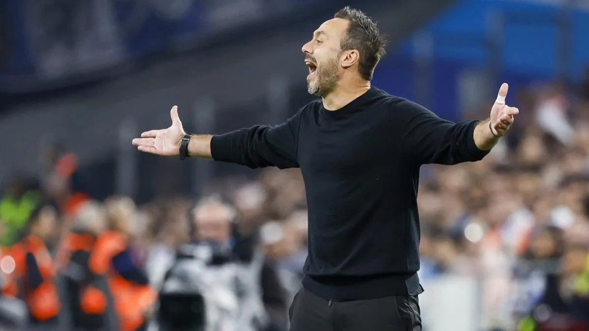 Roberto De Zerbi comenta sobre o mês de agosto agitado