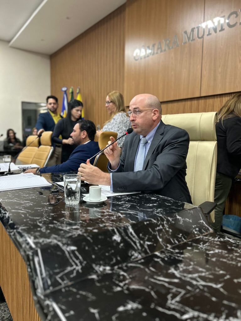 Pedido busca solucionar transbordamentos de esgoto em Porto Velho - Política