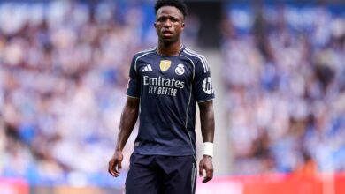 SAN SEBASTIAN, SPAIN - SEPTEMBER 13: Vinicius Junior of Real Madrid looks on during the LaLiga EA Sports match between Real Sociedad and Real Madrid CF at Reale Arena on September 13, 2025 in San Sebastian, Spain. (Photo by Juan Manuel Serrano Arce/Getty Images)