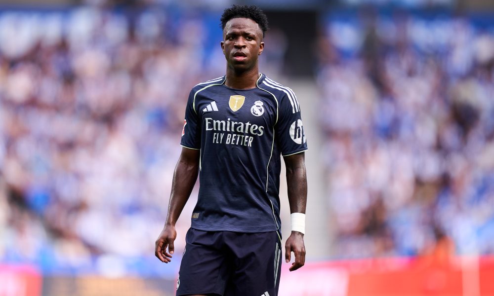 SAN SEBASTIAN, SPAIN - SEPTEMBER 13: Vinicius Junior of Real Madrid looks on during the LaLiga EA Sports match between Real Sociedad and Real Madrid CF at Reale Arena on September 13, 2025 in San Sebastian, Spain. (Photo by Juan Manuel Serrano Arce/Getty Images)