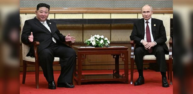 Putin se reúne com Kim Jong-un e agradece apoio contra a Ucrânia