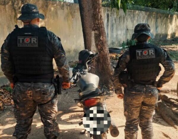 Motocicleta furtada é recuperada após suspeito tentar travessia de veículo para Guiana