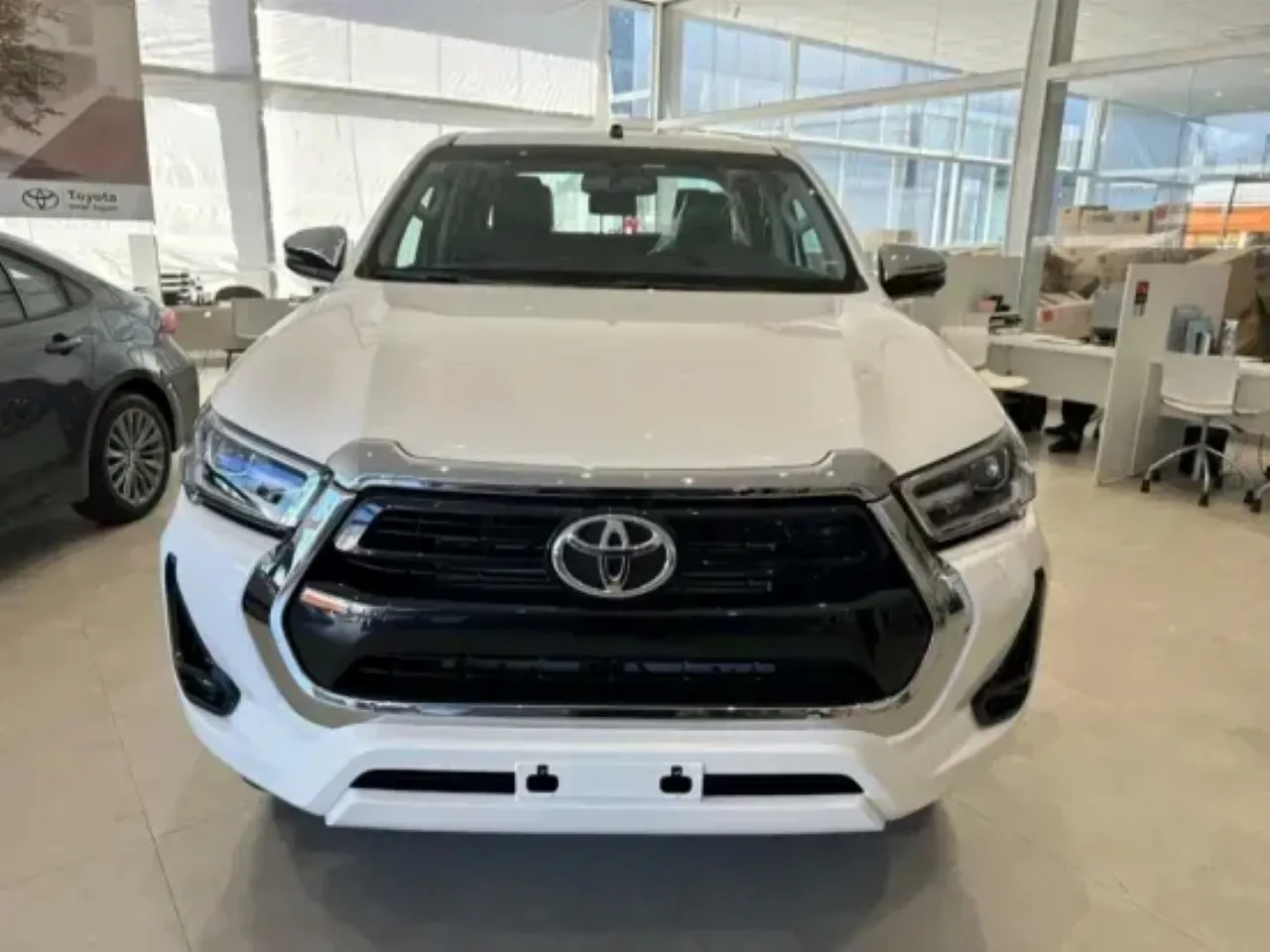 Toyota oferece desconto de R$ 55 mil na Hilux SR para CNPJ