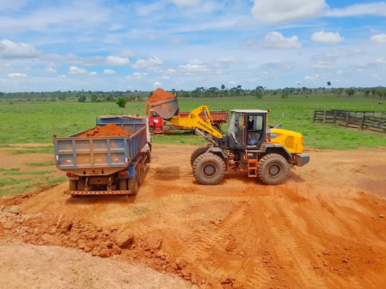 Prefeitura do Quinari recupera 275 km de ramais em 2025