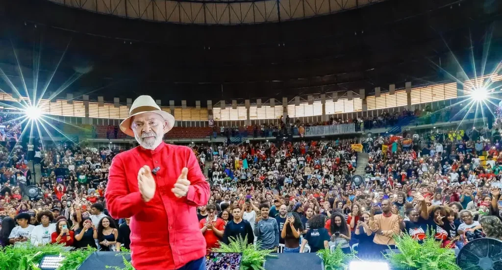Lula defende a universalização do Pé-de-Meia