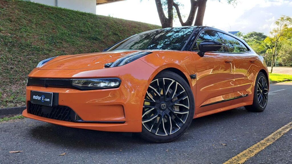 Marca premium da Geely, Zeekr faz um ano de Brasil e já vende mais que BMW