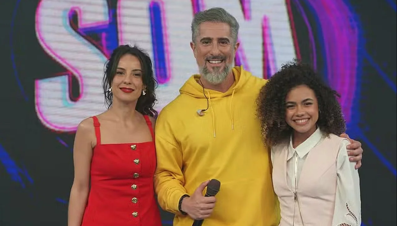 Andréia Horta e Alana Cabral competem no “Caldeirão com Mion”