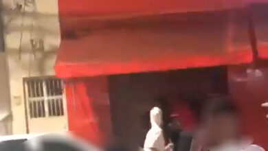 Ladrões armados saqueiam loja da Claro e fogem com 10 celulares - Polícia