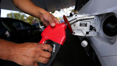 Petrobras reduz em 4,9% o preço da gasolina para distribuidoras - Nacional