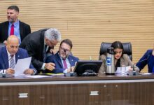 Assembleia aprova projeto que moderniza planos de carreira e valoriza servidores do Iperon - Política