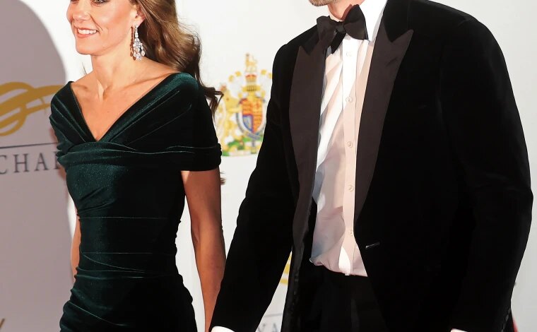 El Príncipe y la Princesa de Gales asisten al espectáculo Royal Variety