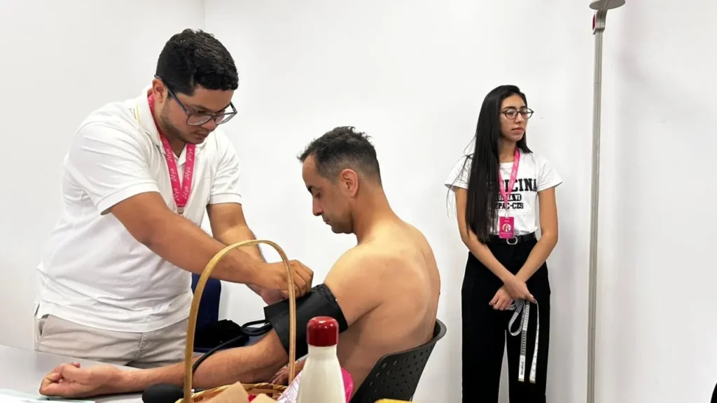 PRF realiza ação de saúde em Cruzeiro do Sul e arrecada itens para crianças com câncer