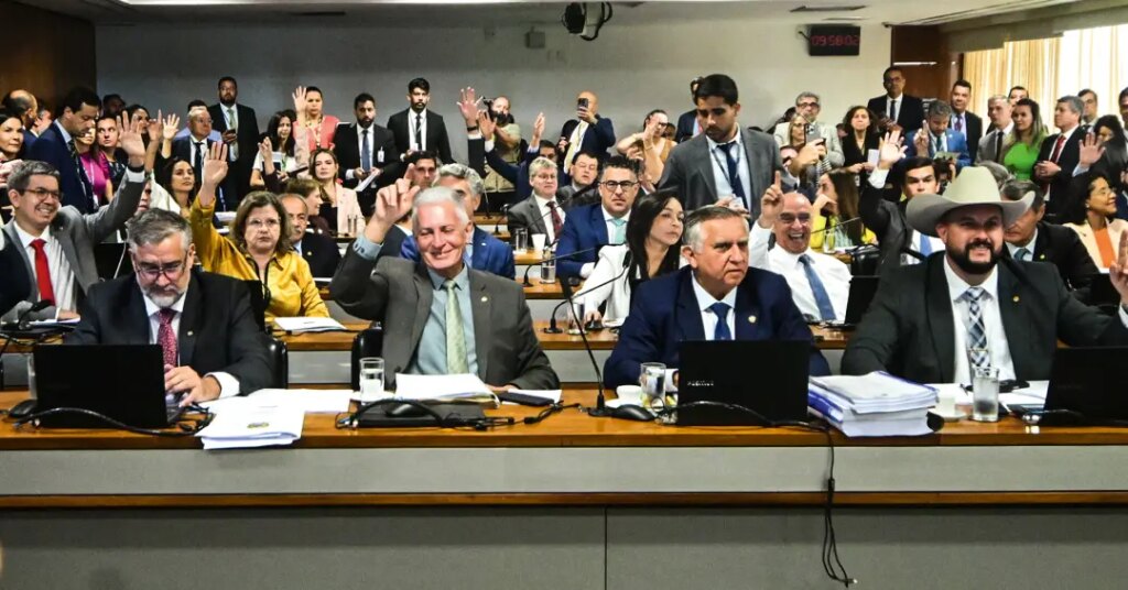 CPMI cancela sessão que ouviria ex-coordenador do INSS e ‘facilitador’ de desvios; entenda