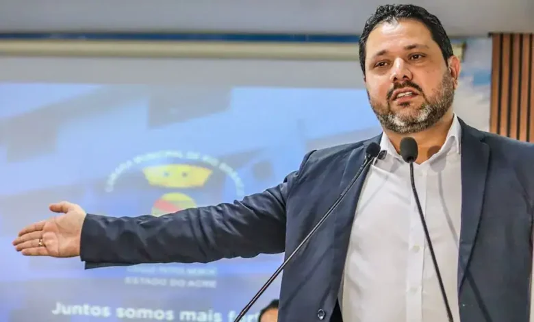 João Marcos diz a moradores do Papoco que bairro Rosalinda é tranquilo: “família serão removidas em até 90 dias”