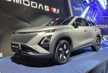 Como o Omoda 5 HEV quer conquistar clientes do Corolla Cross Hybrid