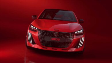 Peugeot leva o novo E-208 GTi ao Salão do Automóvel