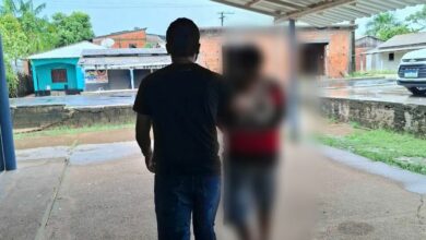 Homem invade casa da mãe idosa e agride irmã no interior do AM