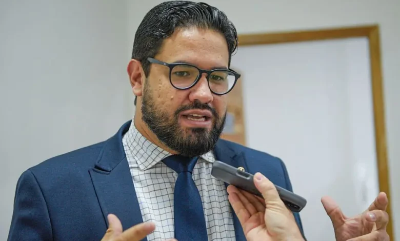 Bruno Moraes comemora regulamentação do Programa Municipal Jovens em Ação