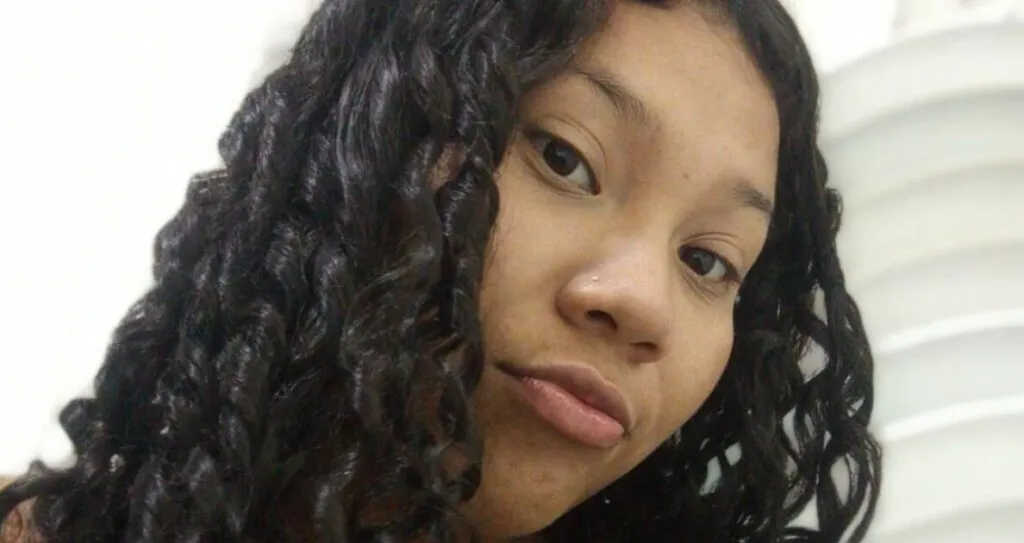 adolescente foi vista pela última vez no bairro Compensa