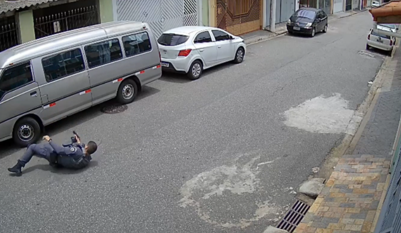 após perseguição, PM atira 15 vezes em suspeito de roubo durante fuga