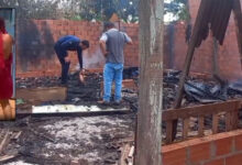 Polícia prende mãe de crianças mortas em incêndio para novos esclarecimentos - Polícia