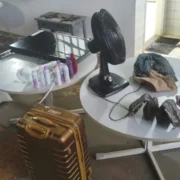 Quatro homens e mulher presos por roubo e estupro em Dourados