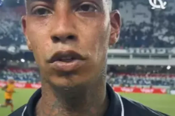 Remo vence Vitória por 2 a 0 e ganha fôlego contra rebaixamento