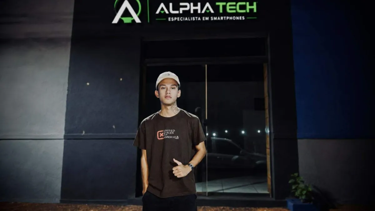 Jovem de 17 anos inaugura loja de assistência técnica em Terenos