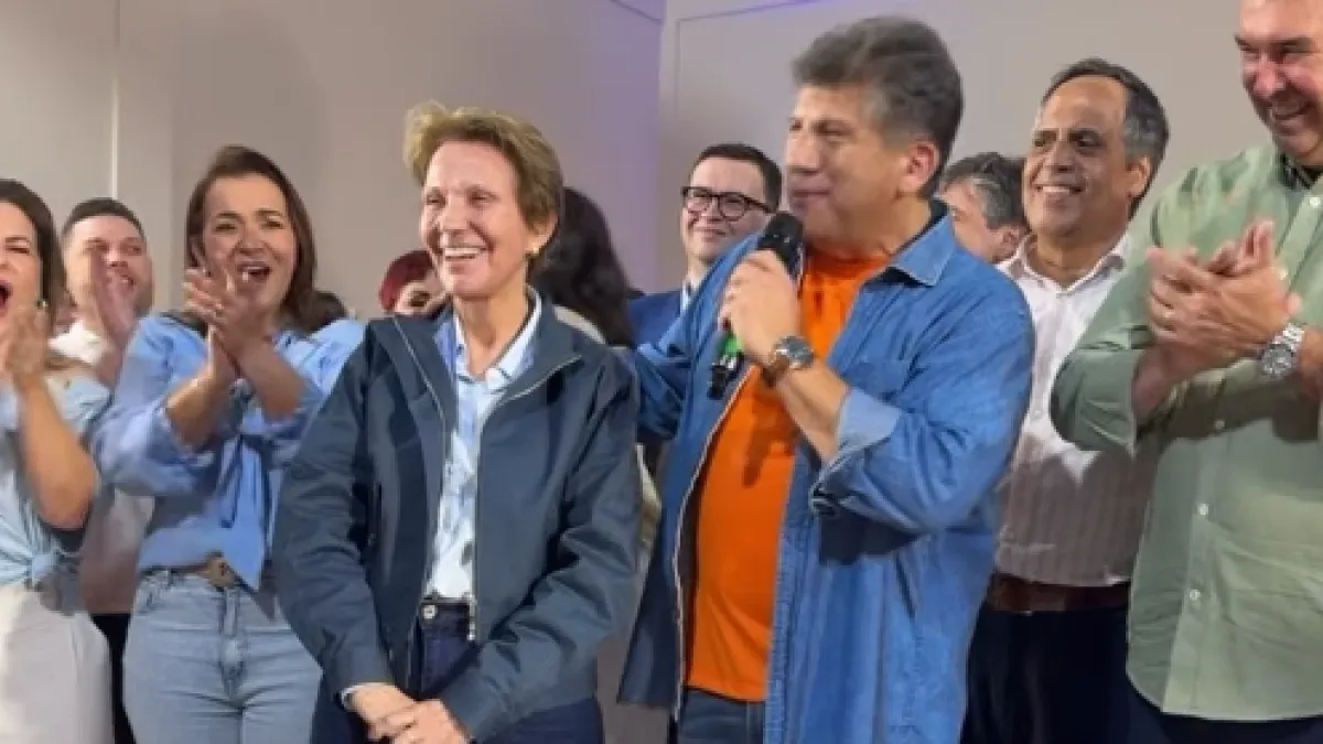 Avante confirma apoio a Riedel e lança 32 candidatos em convenção