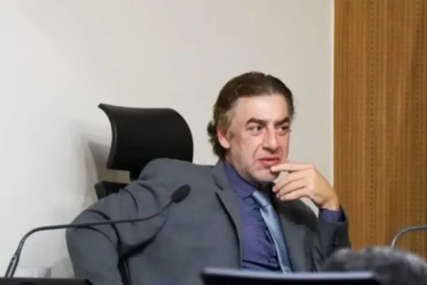 Neno Razuk é preso na Bolívia por entrada ilegal no país