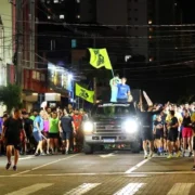 Corrida 'Dia do Corre' interdita ruas no Santa Fé nesta segunda