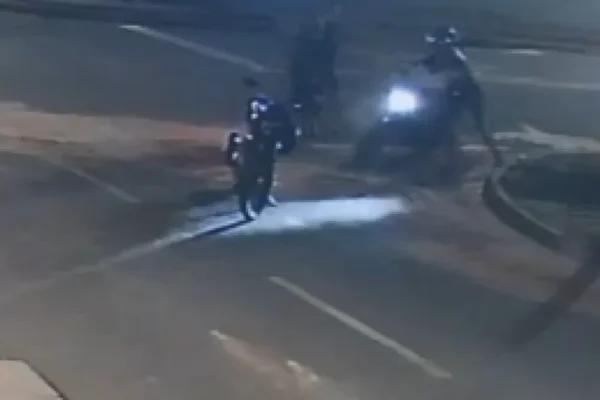 Jovem tem moto furtada por dupla em Campo Grande