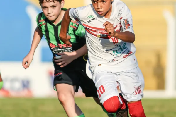Náutico empata com Comercial e é bicampeão estadual Sub-13