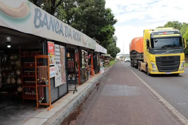 Vereadores votam tombamento cultural das barracas de Anhanduí
