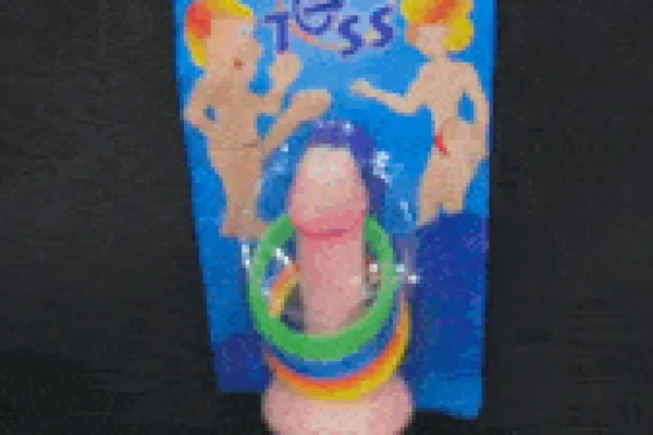 Cliente flagra produtos sexuais em loja de festas infantis