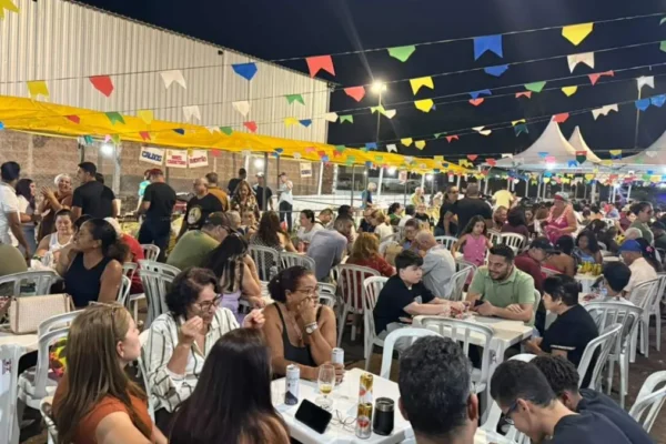Fé e união marcam festa de Nossa Senhora da Vitória